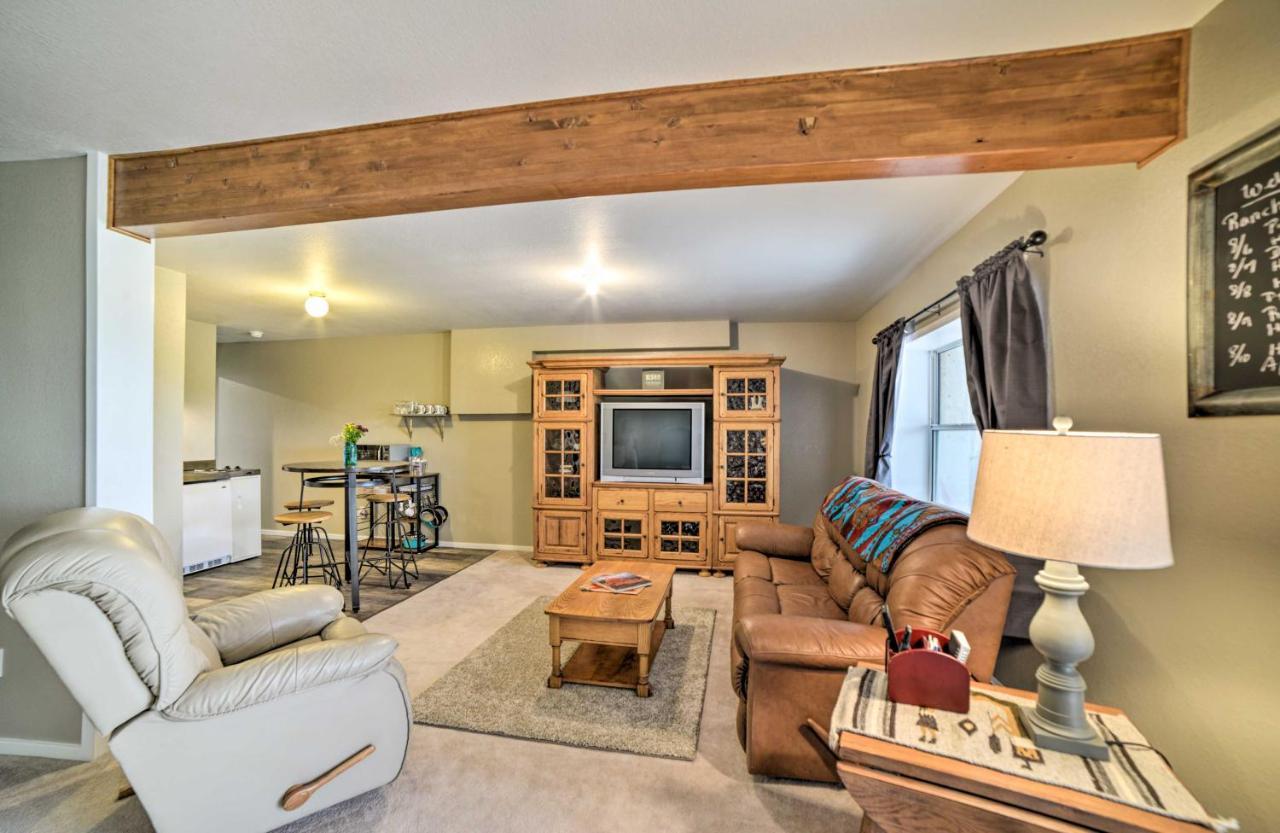 Walkout Apartment With Mtn View On Cortez Ranch Kültér fotó